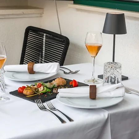 Bed and breakfast Makarun Heritage